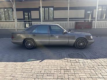 ручка 124: Mercedes-Benz W124: 1994 г., 2.2 л, Механика, Бензин, Седан — 3