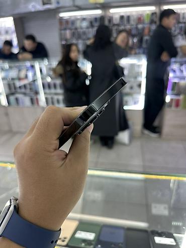 Apple iPhone: IPhone 14 Pro Max, Б/у, 128 ГБ, Black Titanium, Зарядное устройство, Защитное стекло, Чехол, 92 % — 6