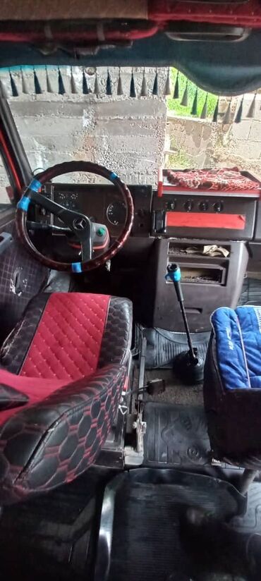 хундай старекс 1: Жүк ташуучу унаа, Mercedes-Benz, Стандарт, Колдонулган