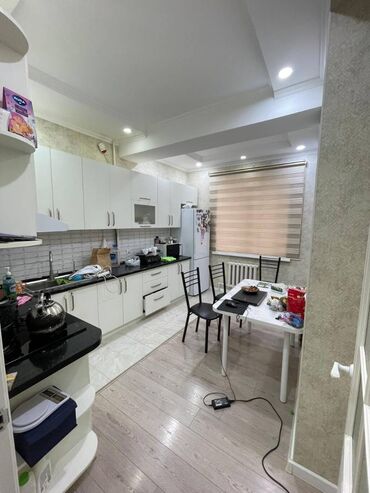 срочно продается квартира: 2 комнаты, 63 м², Индивидуалка, 5 этаж, Евроремонт