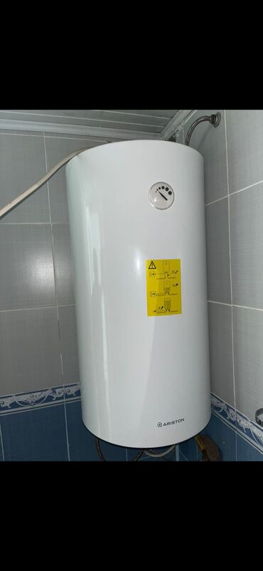 Mətbəx texnikası: Ariston 100 l, İşlənmiş, Kredit yoxdur, Ünvandan götürmə