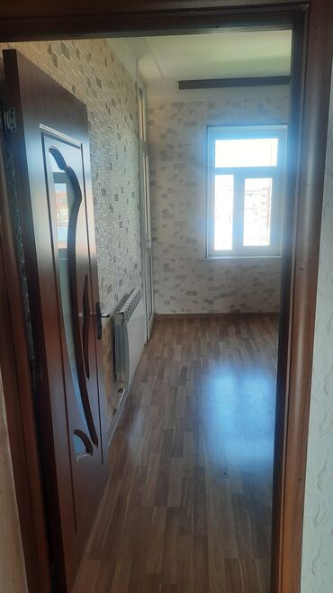 суточные квартиры в баку: Gəncə, 3 otaqlı, Köhnə tikili, 73 kv. m