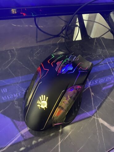 Nintendo Switch: Bloody oyun mouse-u - Naqilli əlaqə, USB - RGB işıqlandırma: gövdə və
