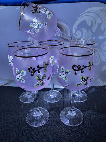 case za turski caj: Case nove bohemija kristal,rucni rad za vino iz 70ih godina.Model 2 — 6
