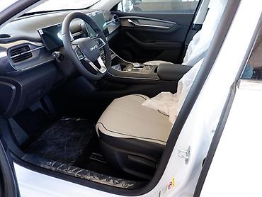 kond: BYD Qin Plus: 1.6 l | 2025 il 50 km Sedan — 10