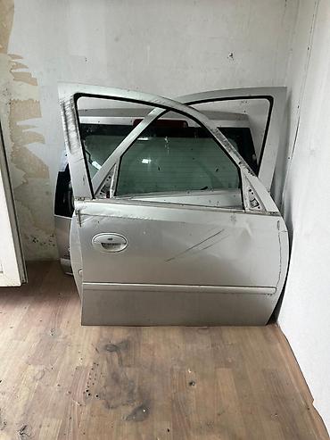 Ehtiyat hissələri: Opel Vectra C üçün orijinal kuzov detallarının komplekti - Arxa baqaj — 3