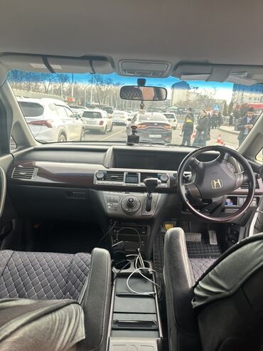 Honda: Honda Elysion: 2005 г., Автомат, Минивэн — 4