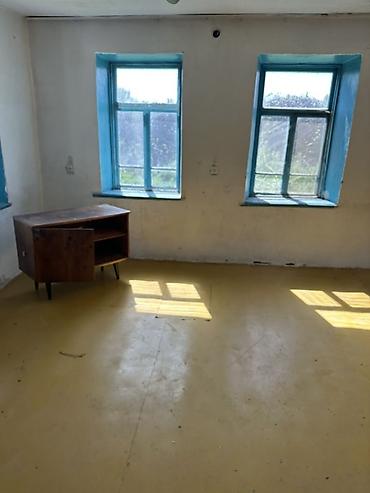 Продажа коттеджей и домов: Дом с участком. - Тип: одноэтажный частный дом с двускатной крышей и — 3