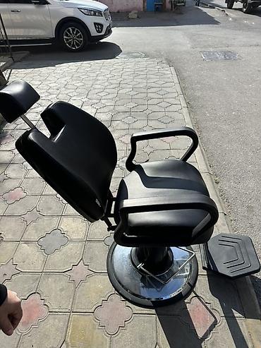 Salon, tibbi mebel: İşlənmiş, Saç kəsimi kreslosu — 3