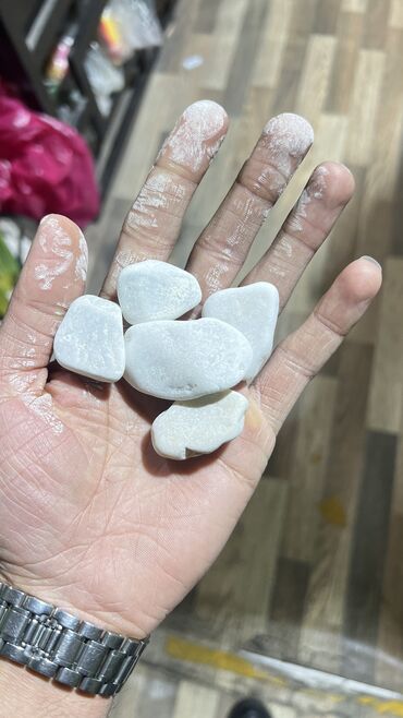 Süni güllər: 2 azn başlayan qiymətlər depodan bi̇r başa satiş suni yarpağ dekor — 14