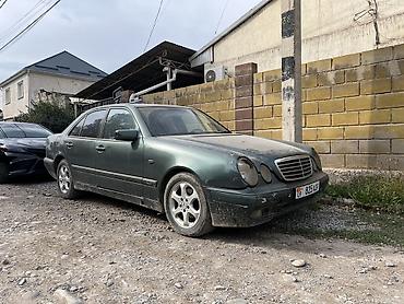 124 e500: Mercedes-Benz E-Class: 1999 г., 2.4 л, Вариатор, Бензин, Седан — 2