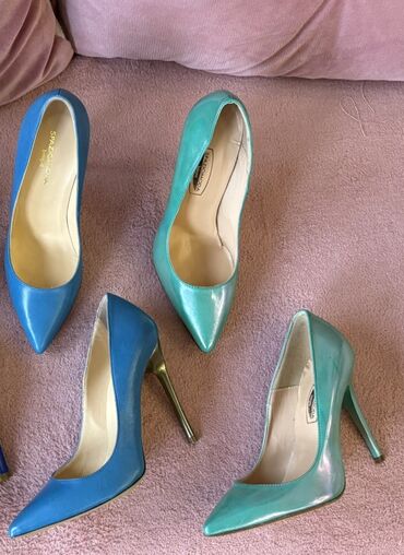 Salonke: Salonke, 37 — 9