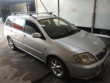 срочно срочно продам машину: Toyota Corolla: 2002 г., 2 л, Механика, Дизель, Универсал