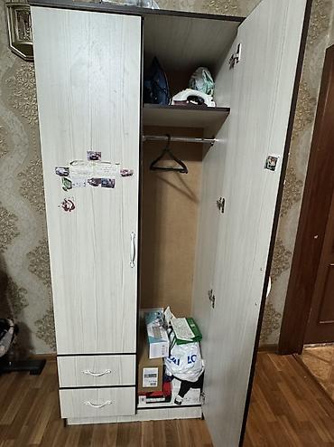 лежат: Шифоньер, шкаф для одежды, Новый, Прямой, Дерево — 4