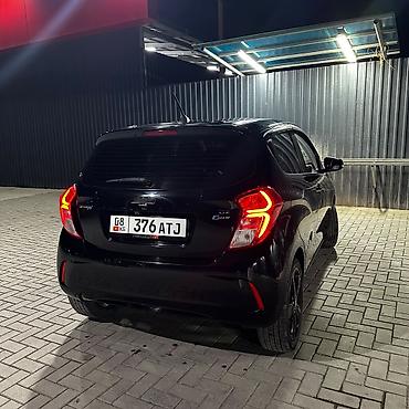 отдам дешево: Chevrolet Spark: 2018 г., 0.1 л, Вариатор, Бензин, Хэтчбэк — 3