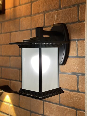 Bra, divar lampaları: Klassik və modern məkanlar üçün çöl işıqları. Lampası dəyişən və — 16