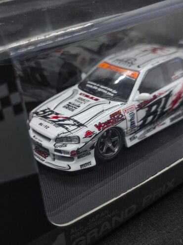 купить часы: Коллекционная модель дрифт-кара BLITZ Dunlop ER34 Skyline 2007 Кена