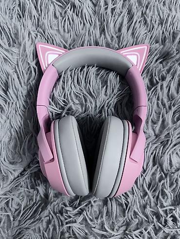 меховые наушники: Беспроводные накладные наушники Razer оригинал - Форм-фактор — 1
