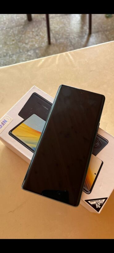 astara sim kendi: Blackview brendinə məxsus bu smartfon iki böyük dairəvi kamera modulu