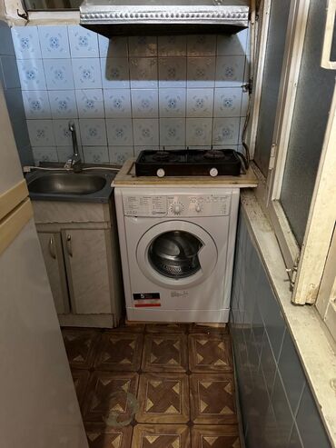 Uzunmüddətli kirayə mənzillər: Bulvara yaxin yerde yerlesir. polis idaresmektebe.usaq baxcasi — 19