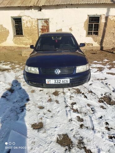 Volkswagen: Volkswagen Passat: 1998 г., 1.8 л, Механика, Бензин, Седан