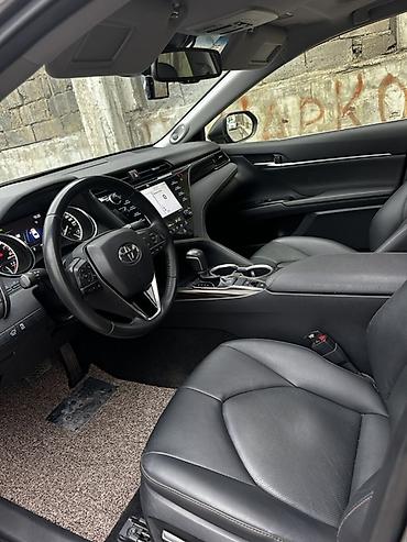 Продажа авто: Toyota Camry: 2018 г., Автомат, Бензин, Седан — 6