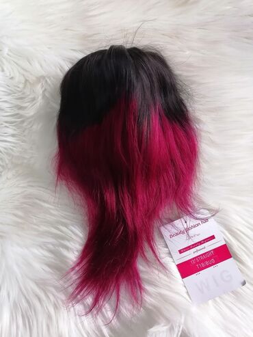 Perike i klipse: Extra kvalitet bez veštačkog sjaja Peru se peglaju uvijaju šišaju i — 17