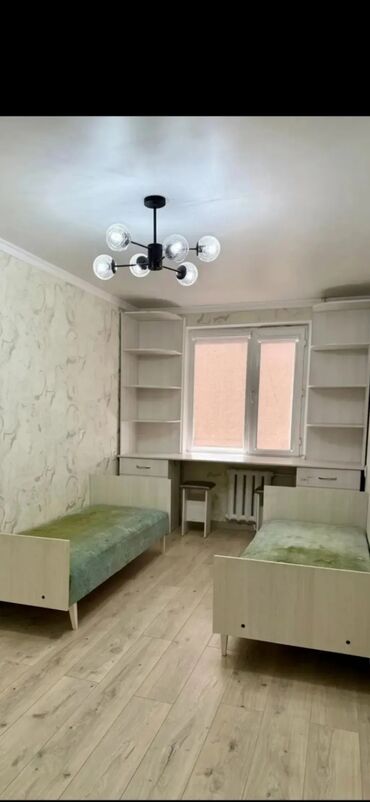 срочно в связи с переездом: Студия, Риелтор, Чогуу жашоосу жок, Толугу менен эмереги бар