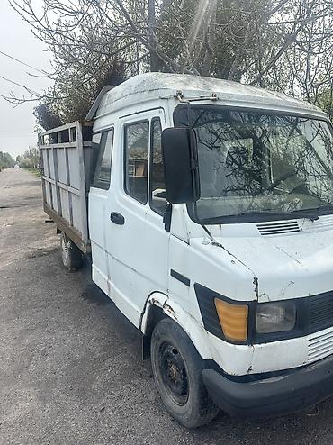 byd qin plus: Грузовик, Mercedes-Benz, Дубль, 3 т, Б/у — 2