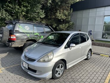 акумулятор на машину: Honda Fit: 2002 г., 1.3 л, Вариатор, Бензин