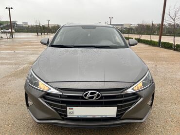 Hyundai: Hyundai Elantra: 1.6 l | 2020 il Sedan — 1