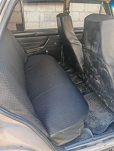 VAZ (LADA): VAZ 2106 sedan - Kuzov: 4 qapılı klassik “Jiquli” (VAZ 2106). Krem — 8