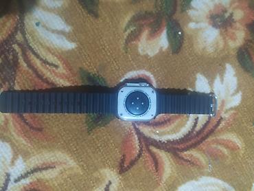 apple whatch: Смарт-часы с датчиками здоровья и силиконовым ремешком - Корпус — 1