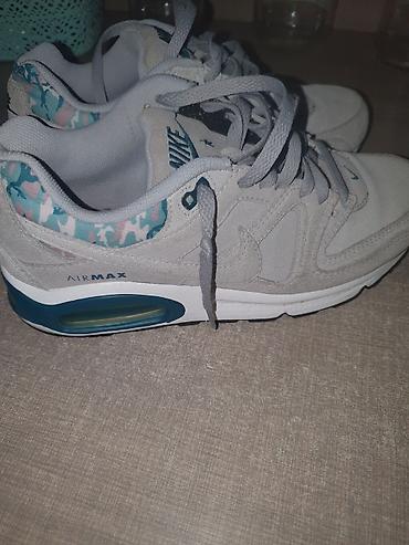 Patike: Nike Air br 39.Nosene ali mogu još dugo da se nose.Tragovi korišćenja — 8