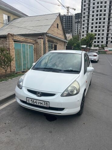 Honda: Honda Fit: 2005 г., 1.3 л, Вариатор, Бензин, Хэтчбэк