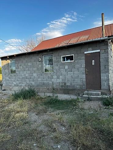 чертежи дома: Дом из блоков с мансардной крышей и бетонным крыльцом. Одноэтажная — 8