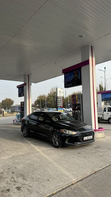 портер 2 дубль кабина: Hyundai Elantra: 2017 г., 2 л, Автомат, Бензин, Седан