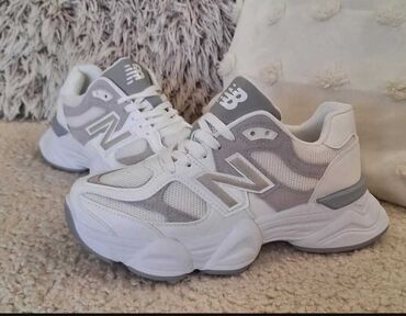 Women's Sneakers and athletic shoes: New Balance, 39, bоја - Šareno — 7