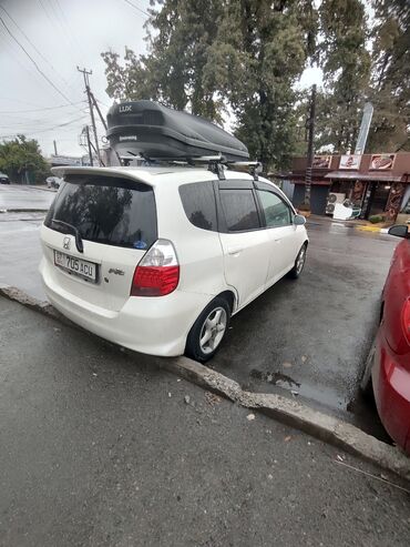 Honda: Honda Fit: 2001 г., 1.3 л, Вариатор, Бензин, Хэтчбэк