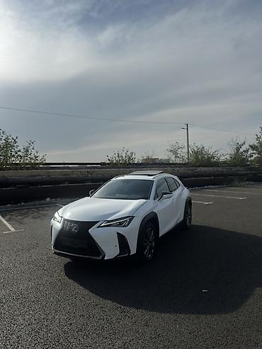 lexus ux250h: Lexus UX: 2018 г., 2 л, Бензин, Кроссовер — 2