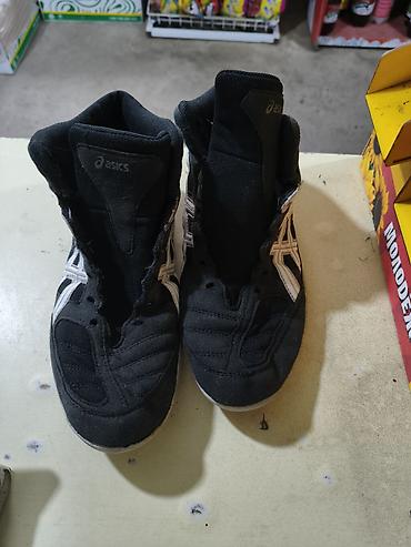 Мужские кроссовки, 39, Asics, Б/у, цвет - Черный, Самовывоз