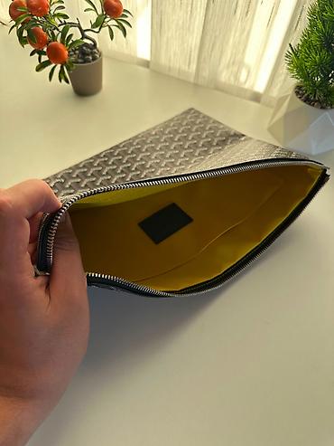Çantalar: Macbook cantasi Goyard Her rengi ver mehsullar eldedir original ile — 1