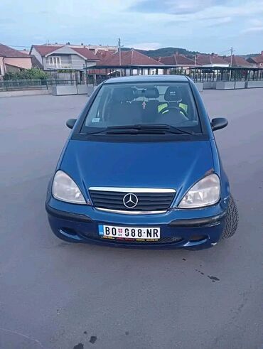 deciji top god: Mercedes-Benz A 160: 1.7 l | 2001 г. Hečbek