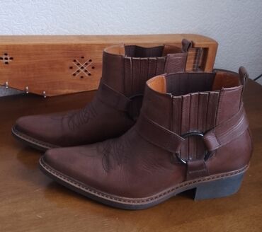 обувь мужская зима: Сапоги-казаки, импортные, Memphis One (Германия), в отличном