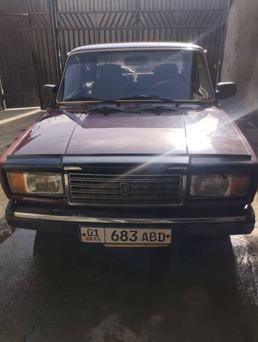 купить маленькую машину недорого: ВАЗ (ЛАДА) 2107: 2006 г., 0.7 л