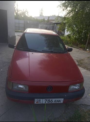 электронный питбайк: Volkswagen Passat: 1989 г., 1.8 л, Механика, Бензин, Седан