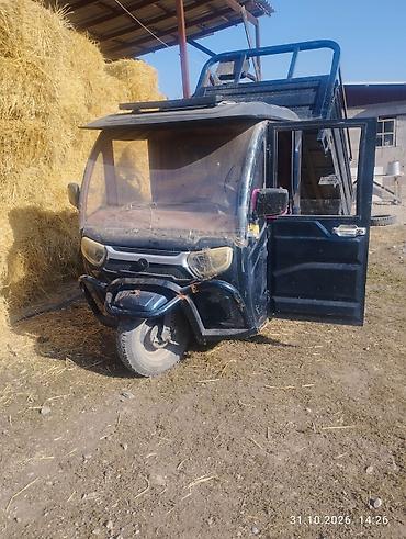 купить грузовой автомобиль с манипулятором бу: Грузовой трицикл с самосвальным кузовом Описание: - Компактный — 2