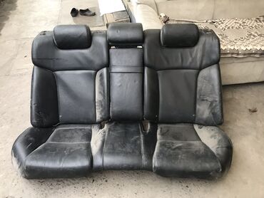 продаю на запчасти: Продаю задний диван в сборе из чистой кожи от Lexus GS #Lexus GS