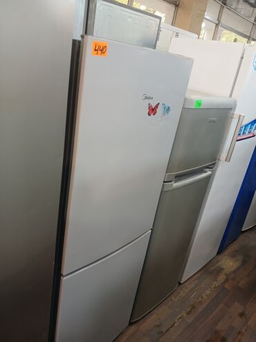 Mikserlər: 2 qapılı Midea Soyuducu Satılır, rəng - Gümüşü