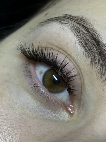 Лешмейкеры: Лэшмейкер,мастер бровист — 20